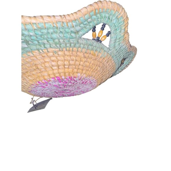 Woven Basket With Bee Design - Picture 4 of 7